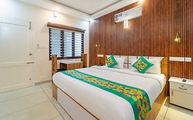 Treebo Thoduvas Star Plaza Cochin Airport